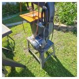 Craftsman Bandsaw, Works Great with Extra Blades