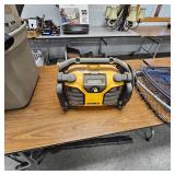 DeWalt Digital Radio with 20 Volt Charger