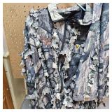Scent Blocker Coat XL and Pants Size Large, Like New