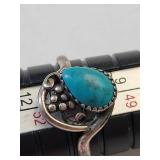 Sterling Silver Turquoise Ring Size 5.5 2.09 Grams