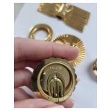 Set of 7 Vintage Gold Tone Clip-On Brooches Costume Jewelry