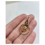 Van Dell Co 12K Gold Filled Glass Pendant