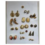 Lot of 14 Vintage Costume Jewelry Gold Tone Clip-On Earrings