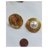 Lot of 14 Vintage Costume Jewelry Gold Tone Clip-On Earrings