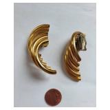Lot of 14 Vintage Costume Jewelry Gold Tone Clip-On Earrings