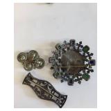 Lot of 8 Vintage Costume Jewelry Brooches with Assorted Stones
