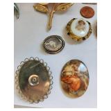 Set of 11 Vintage Costume Jewelry Brooches