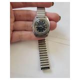 Lot of 8 Vintage Wristwatches Assorted Brands and Styles