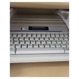 Smith Corona WordSmith 200 Dictionary Display Typewriter with Supplies