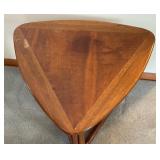 LR - Vintage Mid Century Lane Guitar Pick Walnut Accent Table