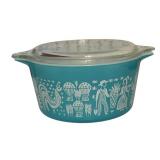 K - Vintage Pyrex 1 Quart Casserole Dish with Amish Print and Glass Lid