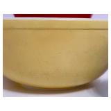 K - Set of 3 Vintage Pyrex Nesting Mixing Bowls Yellow Red Blue