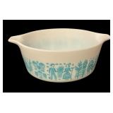 Vintage Pyrex Amish Butterprint Casserole Dish Set