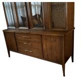 DR - Vintage Mid Century Modern Broyhill Premier China Cabinet Hutch