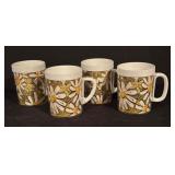 Set of 4 Vintage West Bend Daisy Coffee Mugs