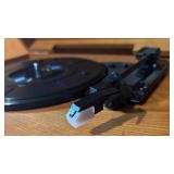 Crosley Stereo Turntable CD Player with AM/FM Radio