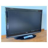 Insignia 32-inch LCD TV & DVD Player Combo Model NS-LTDVD32-09