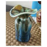 Set of 4 Small Ceramic Vases and Woven Placemats