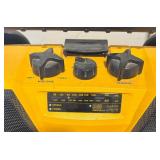 G - DeWalt DW911 Work Site Radio Charger
