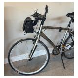 G - Trek 7.5 FX Hybrid Bicycle with Accessories