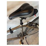 G - Trek 7.5 FX Hybrid Bicycle with Accessories