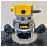 G - DeWalt DW610 Router 120V 9.0A with Dual Handles