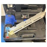 G - Campbell Hausfeld NS3490 34 Degree Framing Nailer with Case