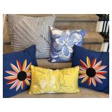 LL - Set of 5 Decorative Throw Pillows in Assorted Patterns and Sizes