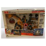 Vintage New Bright Cat Loader 916 1/20 Scale 9.6 Volt RC In Original Box Never Opened (BOx Is In Rough Shape)
