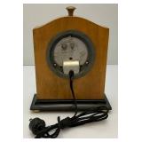 1928-1941 CHROMEMASTER Mantel/Desk Clock