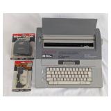 Smith Corona SD 680 Word Processing Typewriter