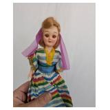 Set of 5 Vintage Dolls in Traditional Costumes