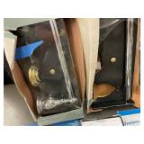 Bathroom Hardware Lot: 2 Williamsburg 24 in Towel Bars, Donner Towel Ring, Delta & Franklin Brass Holders Bathroom Hardware Lot: 2 Williamsburg 24 in Towel Bars, Donner Towel Ring, Delta & Franklin Brass Holders