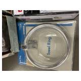 Bathroom Hardware Lot: 2 Williamsburg 24 in Towel Bars, Donner Towel Ring, Delta & Franklin Brass Holders Bathroom Hardware Lot: 2 Williamsburg 24 in Towel Bars, Donner Towel Ring, Delta & Franklin Brass Holders