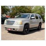 2007 GMC YUKON DENALI *All Wheel Drive* (NO RESERVE)