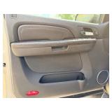 2007 GMC YUKON DENALI *All Wheel Drive* (NO RESERVE)