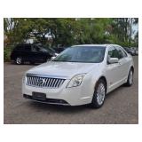 2010 MERCURY MILAN HYBRID *No Accidents* (NO RESERVE)