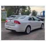 2010 MERCURY MILAN HYBRID *No Accidents* (NO RESERVE)