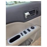 2010 MERCURY MILAN HYBRID *No Accidents* (NO RESERVE)