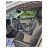 2010 MERCURY MILAN HYBRID *No Accidents* (NO RESERVE)