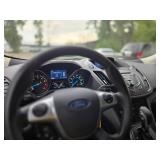 2015 FORD ESCAPE S *No Accidents* (NO RESERVE)