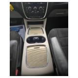 2013 DODGE GRAND CARAVAN SXT *No Accidents* (NO RESERVE)