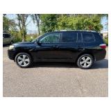 2008 TOYOTA HIGHLANDER SPORT *All Wheel Drive | Prior Certified Pre-Owned* (NO RESERVE)