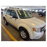 2009 Ford Escape XLS FWD 2009 Ford Escape XLS FWD