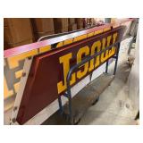 Motivational athletics signs with back lighting (586479)