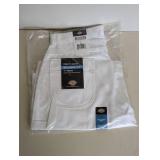 NEW DICKIES RELAXED FIT UTILITY SHORTS (SZ. 34 W/ 11” SEAM) NEW DICKIES RELAXED FIT UTILITY SHORTS (SZ. 34 W/ 11” SEAM)