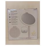 GLO TECH FOLDABLE TRAVEL LED MIRROR GLO TECH FOLDABLE TRAVEL LED MIRROR