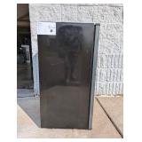 MIDEA REFRIGERATOR 3.3 CU. FT. MIDEA REFRIGERATOR 3.3 CU. FT.
