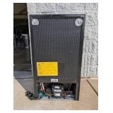 MIDEA REFRIGERATOR 3.3 CU. FT. MIDEA REFRIGERATOR 3.3 CU. FT.
