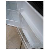 HISENSE COMPACT 2-DOOR FREEZER W/ FRIDGE HISENSE COMPACT 2-DOOR FREEZER W/ FRIDGE